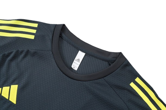 25-26 Real Madrid Training Soccer Kit